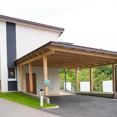 Prasl Σπίτι διακοπών